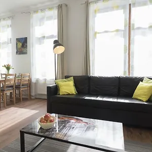 studio-apartment-niemetzstr-51.find-berlin-hotels.com/